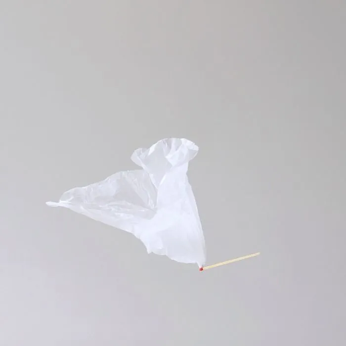 113k Instagram Followers Can't Get Enough Of These Minimalist Everyday-Object Photos By Thai Photographer