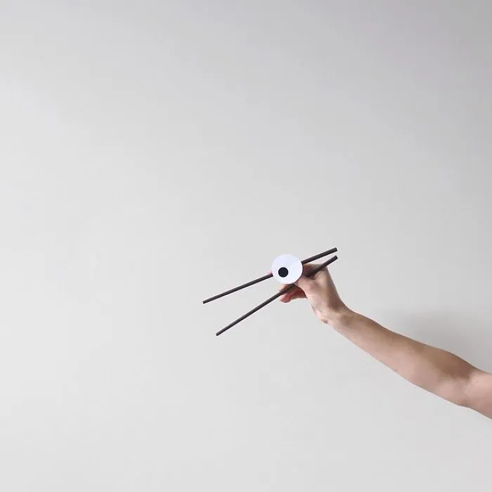 113k Instagram Followers Can't Get Enough Of These Minimalist Everyday-Object Photos By Thai Photographer