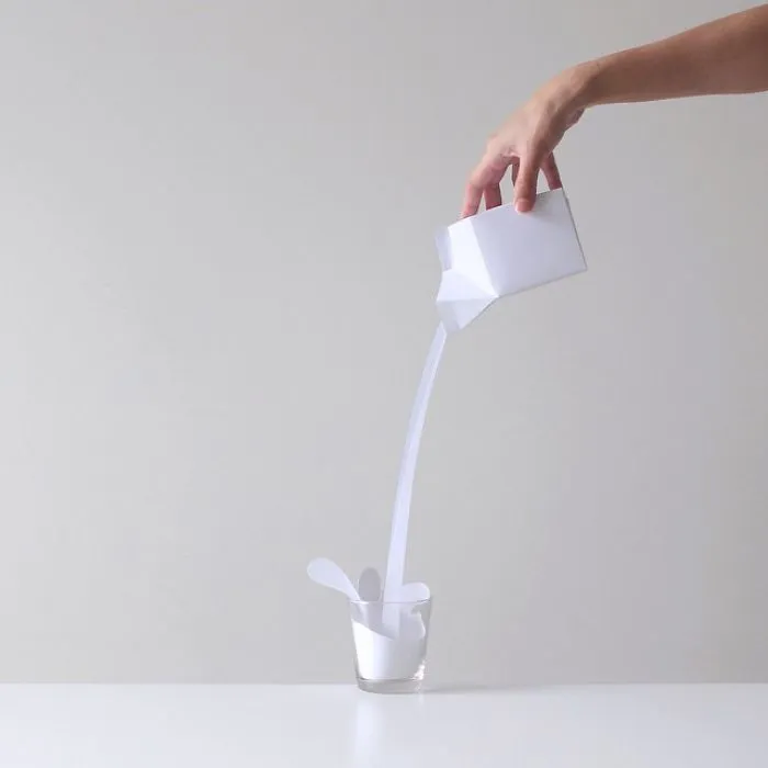 113k Instagram Followers Can't Get Enough Of These Minimalist Everyday-Object Photos By Thai Photographer