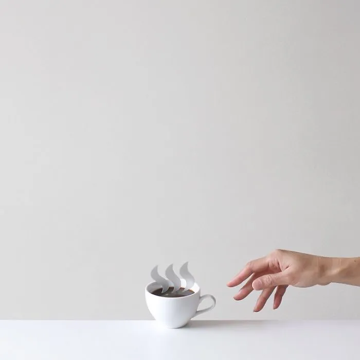 113k Instagram Followers Can't Get Enough Of These Minimalist Everyday-Object Photos By Thai Photographer