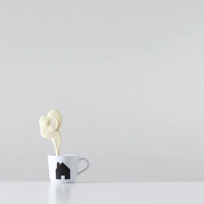 113k Instagram Followers Can't Get Enough Of These Minimalist Everyday-Object Photos By Thai Photographer