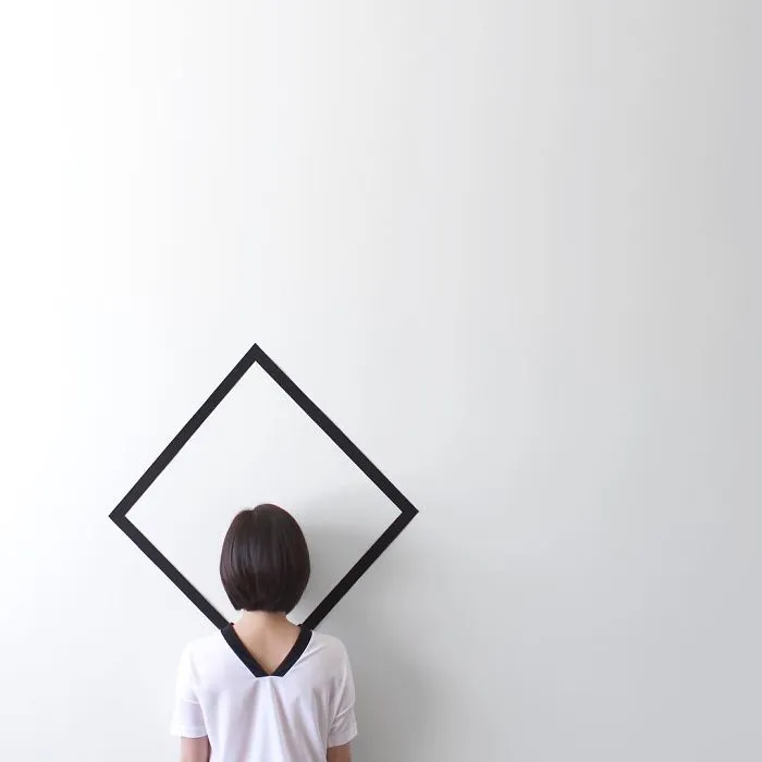 113k Instagram Followers Can't Get Enough Of These Minimalist Everyday-Object Photos By Thai Photographer