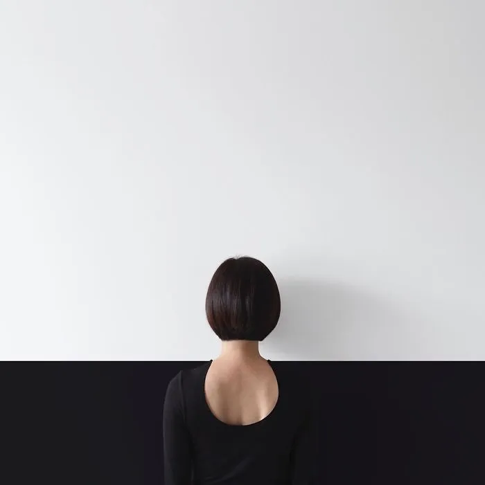 113k Instagram Followers Can't Get Enough Of These Minimalist Everyday-Object Photos By Thai Photographer