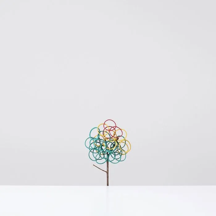 113k Instagram Followers Can't Get Enough Of These Minimalist Everyday-Object Photos By Thai Photographer