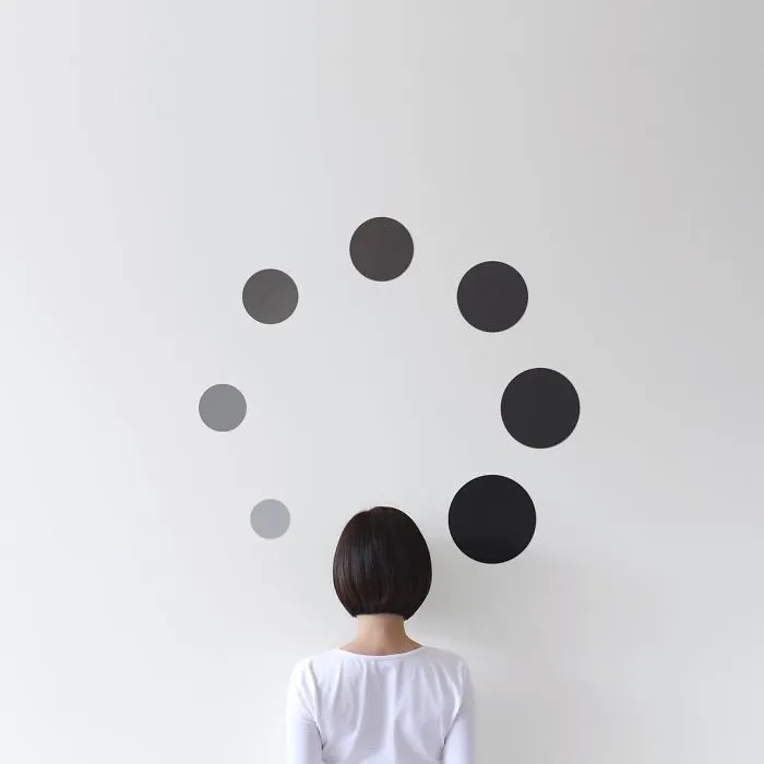 113k Instagram Followers Can't Get Enough Of These Minimalist Everyday-Object Photos By Thai Photographer
