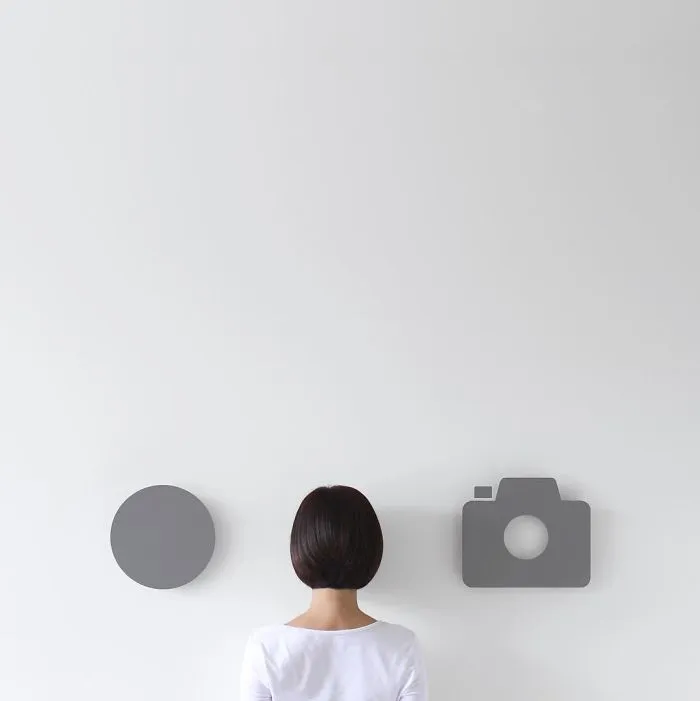 113k Instagram Followers Can't Get Enough Of These Minimalist Everyday-Object Photos By Thai Photographer