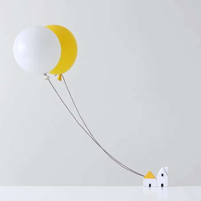 113k Instagram Followers Can't Get Enough Of These Minimalist Everyday-Object Photos By Thai Photographer