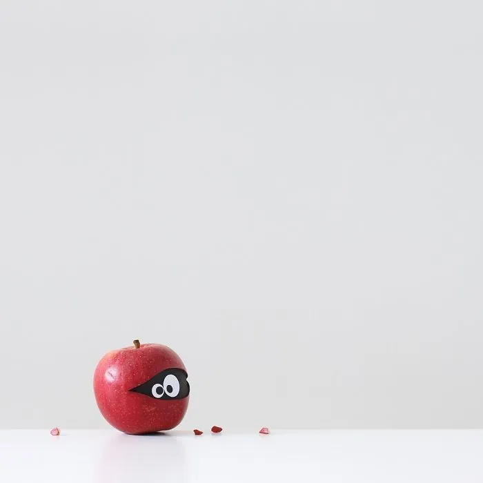 113k Instagram Followers Can't Get Enough Of These Minimalist Everyday-Object Photos By Thai Photographer