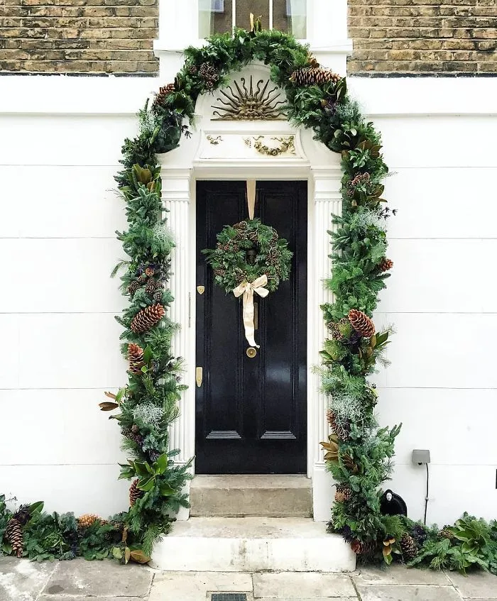 Woman Captures London's Most Beautiful Front Doors And They Look Straight Out Of A Wes Anderson Movie