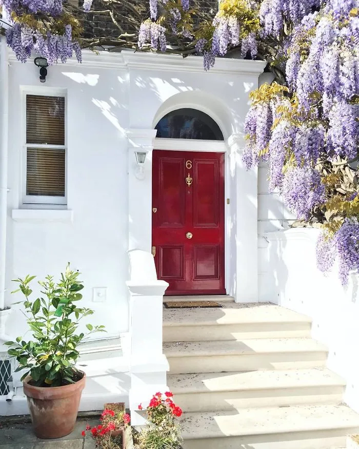 Woman Captures London's Most Beautiful Front Doors And They Look Straight Out Of A Wes Anderson Movie