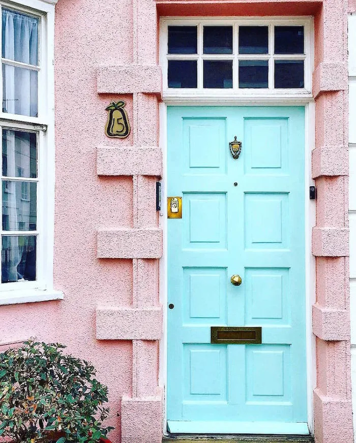 Woman Captures London's Most Beautiful Front Doors And They Look Straight Out Of A Wes Anderson Movie