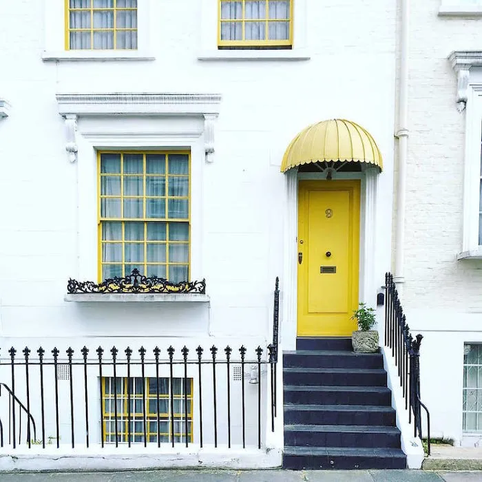 Woman Captures London's Most Beautiful Front Doors And They Look Straight Out Of A Wes Anderson Movie