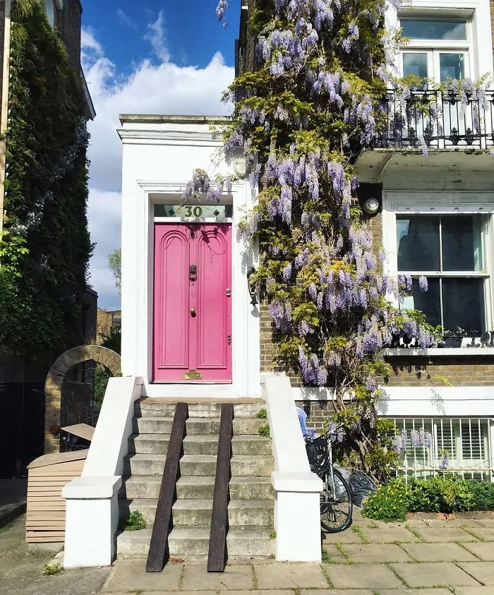 Woman Captures London's Most Beautiful Front Doors And They Look Straight Out Of A Wes Anderson Movie