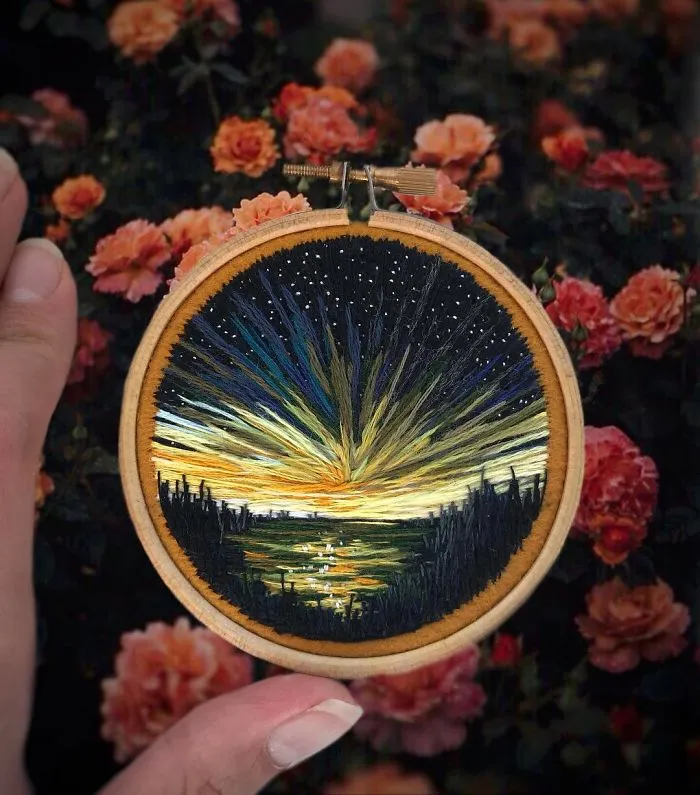Russian Artist Pushes Embroidery To Its Limits, Making It Look Like Paint