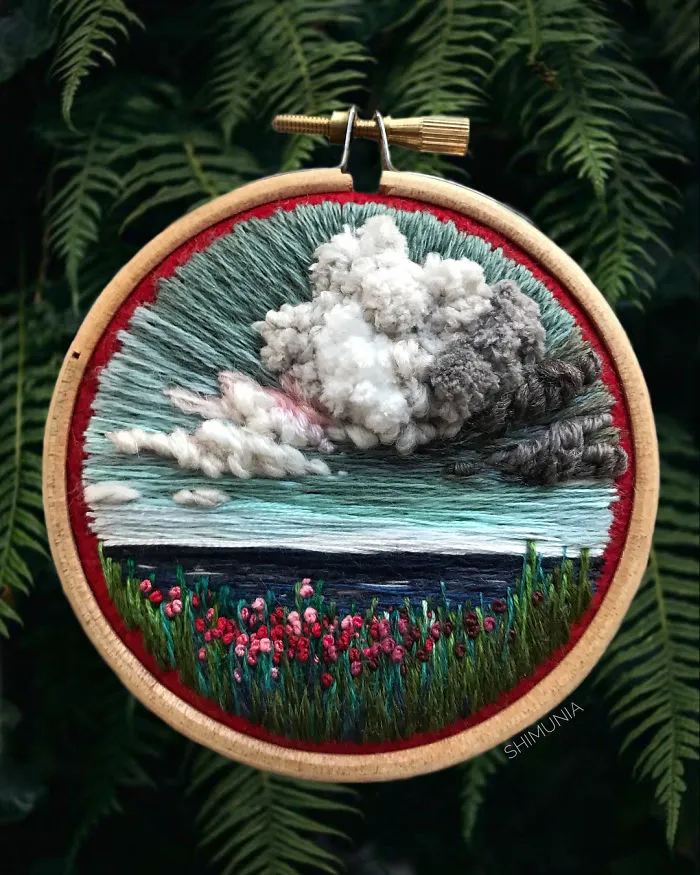 Russian Artist Pushes Embroidery To Its Limits, Making It Look Like Paint