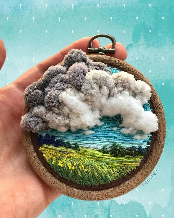 Russian Artist Pushes Embroidery To Its Limits, Making It Look Like Paint