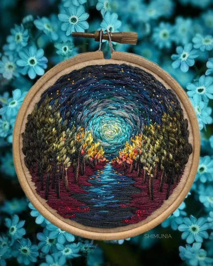 Russian Artist Pushes Embroidery To Its Limits, Making It Look Like Paint