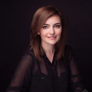 Vedinas Oana