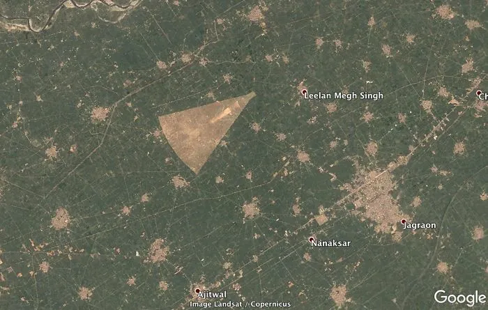 Guy Shares 30 Of His Most Interesting Finds On Google Earth