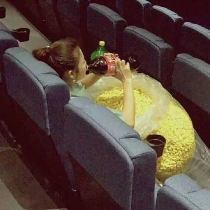 "Vivo en China y veo las cosas más ridículas, como estas personas que no tienen ni idea de lo que llevan"