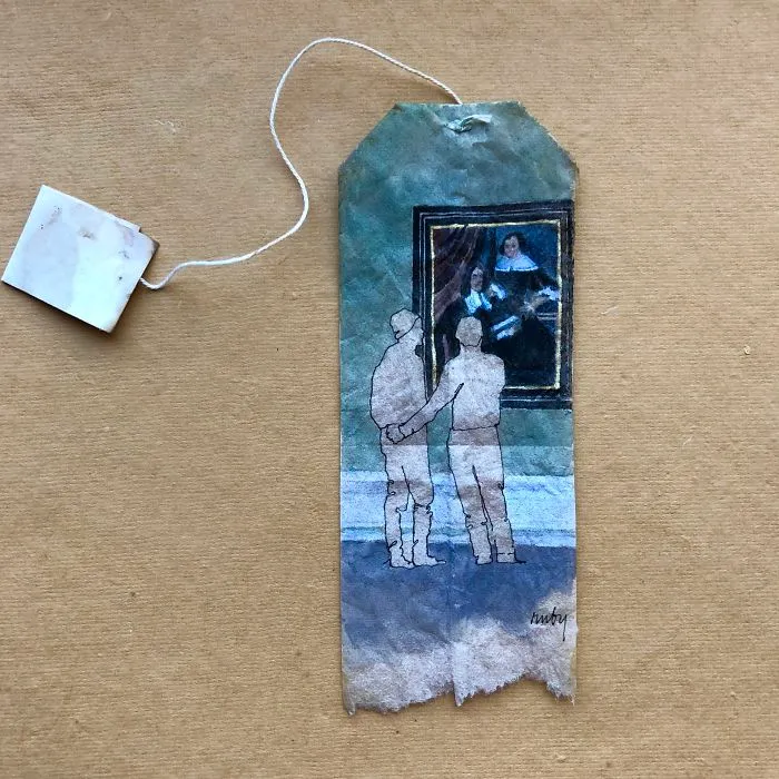 I Paint "Museum Goers" On Used Tea Bags (19 Pics)