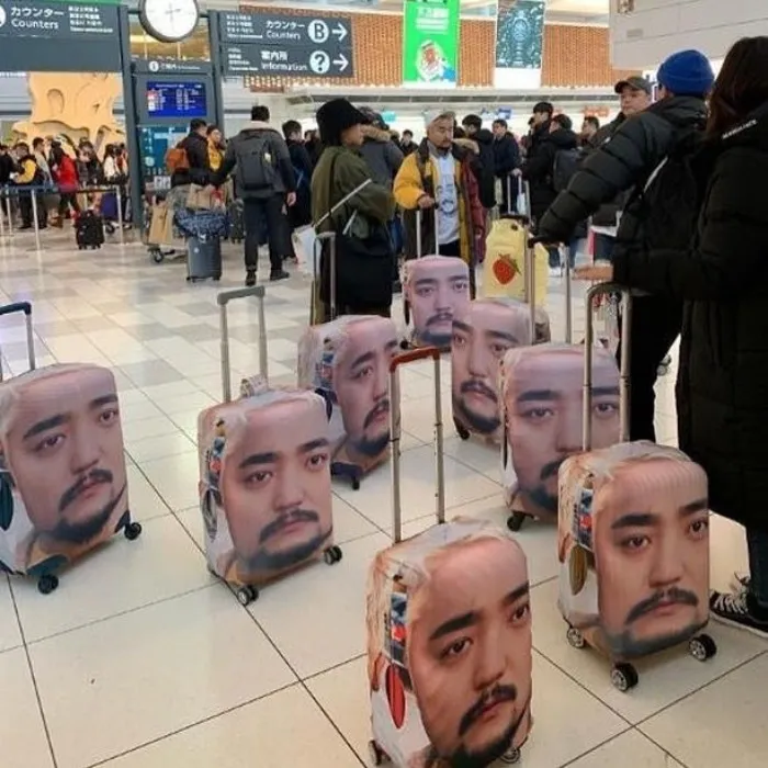 "Living In China I See The Most Ridiculous Things, Like These People Who Have No Idea What They’re Wearing" (30 New Pics)
