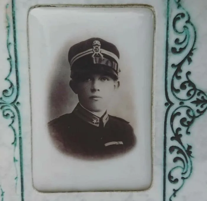 30 Fotos fascinantes que encontré en tumbas antiguas de cementerios italianos