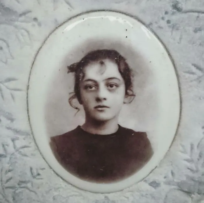 30 Fotos fascinantes que encontré en tumbas antiguas de cementerios italianos
