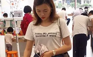 "Living In China I See The Most Ridiculous Things, Like These People Who Have No Idea What They’re Wearing" (30 New Pics)