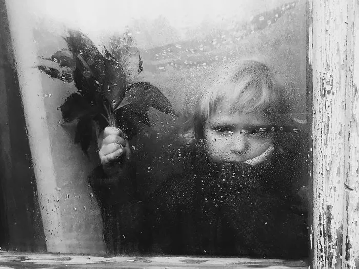 12 Of The Best Photos From The Second Half Of The B&W Child Photography Contest 2018