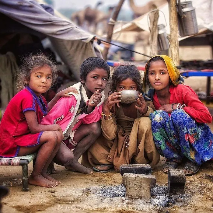Polish Photographer Travels Across India To Show How Incredibly Beautiful Its Local People Are