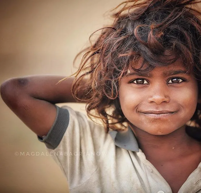 Polish Photographer Travels Across India To Show How Incredibly Beautiful Its Local People Are