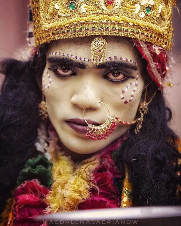Polish Photographer Travels Across India To Show How Incredibly Beautiful Its Local People Are