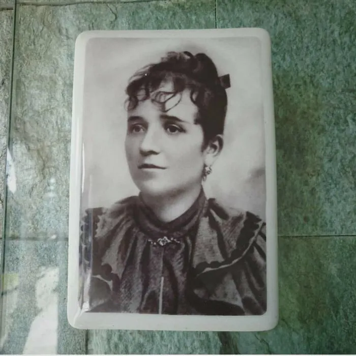 30 Fotos fascinantes que encontré en tumbas antiguas de cementerios italianos