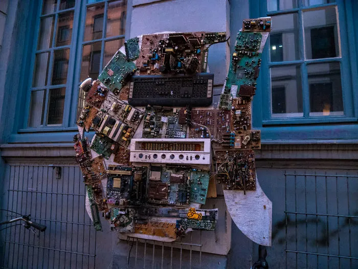 Let's Fly: Interesting Spots In Altona, Hamburg