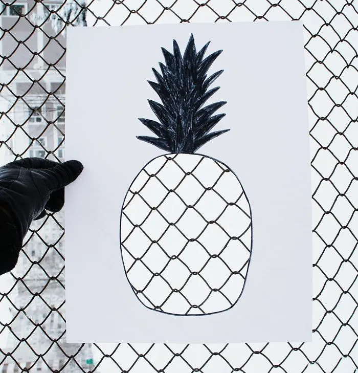 Russian Artist Transforms Everyday Objects Into "Something Else"
