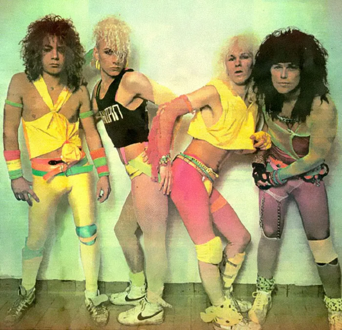 37 Awkward Metal Band Photos That Are So Bad They're Good
