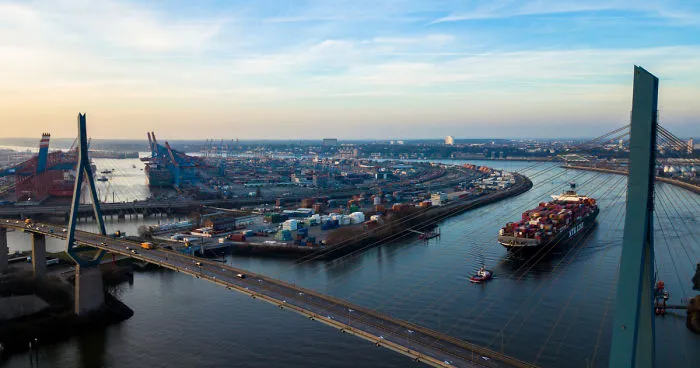 Let's Fly: Interesting Spots In Altona, Hamburg