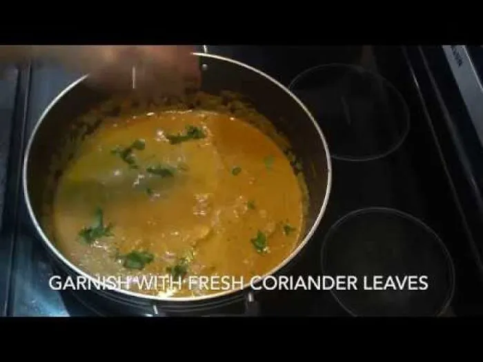 Are You A Curry Fan? Presenting Super Creamy Delicious Chicken Gravy