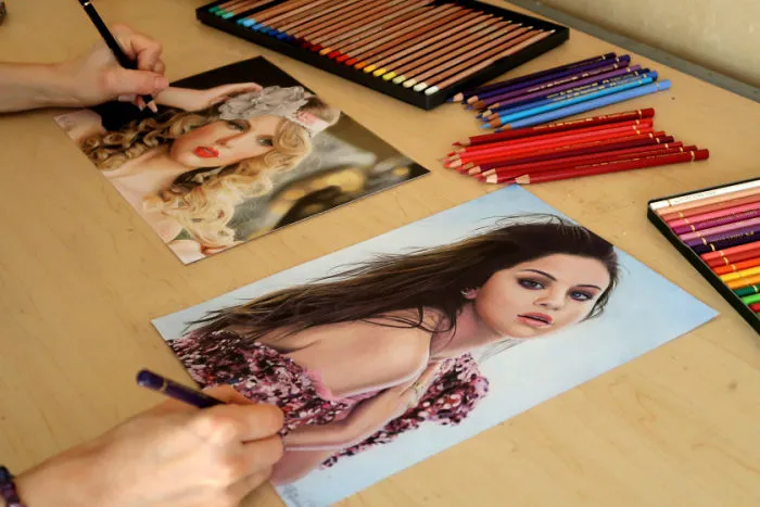 Drawing With 2 Hands Simultaneously 2 Separate Full Colored Hyper Photorealistic Portraits Of Taylor Swift And Selena Gomez