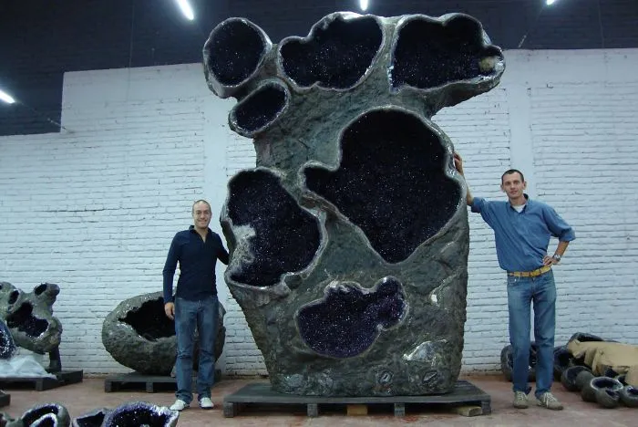 Geoda gigante de amatista