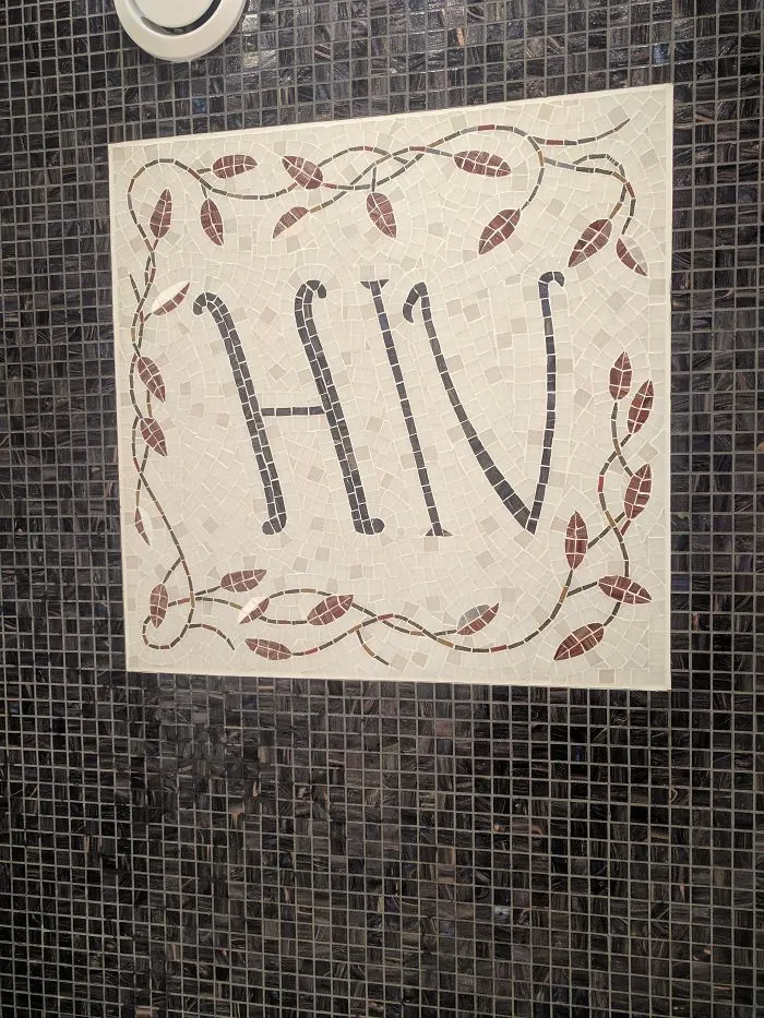 Hotel Henri IV. Mosaic Art In The Bathroom