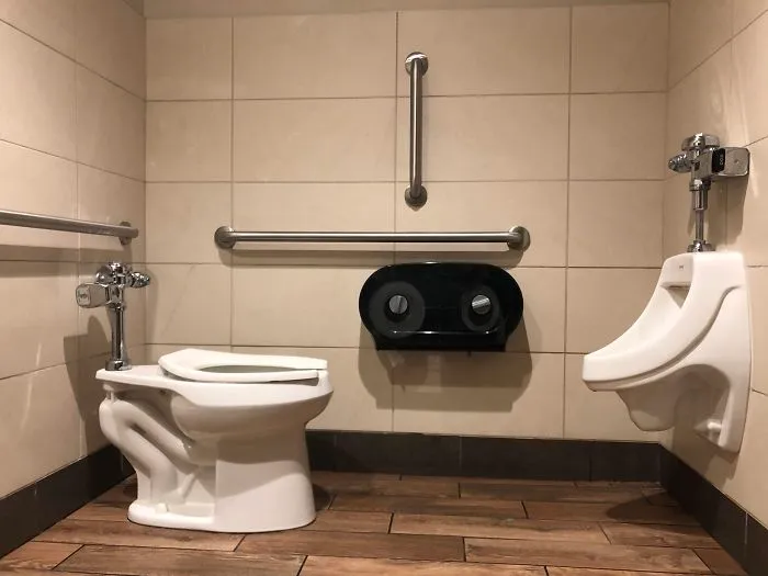 Este baño me incita a desafíos poco realistas