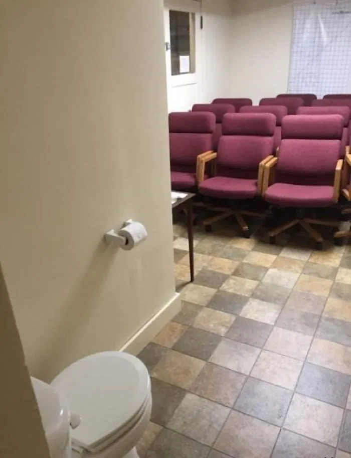Retrete en la sala de reuniones