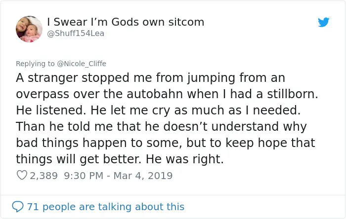 Someone Asks People To Share Random Acts Of Kindness They've Received From Strangers, They Deliver (30 Tweets)