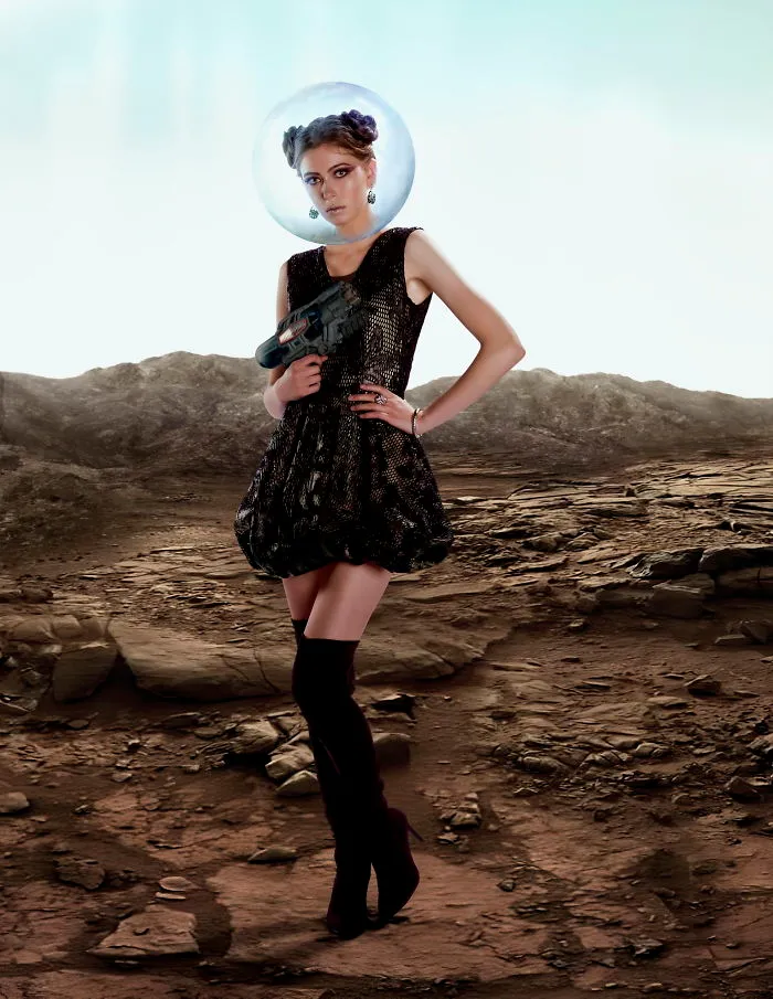 Models In Space: Paris, We Have A Problem!