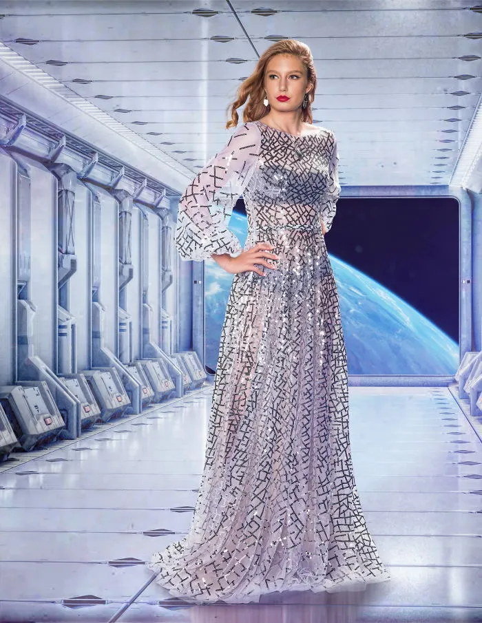 Models In Space: Paris, We Have A Problem!