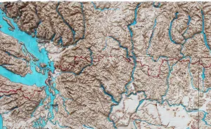 I Cut 3D Maps In Wood To Show How Incredibly Beautiful Our Planet Is