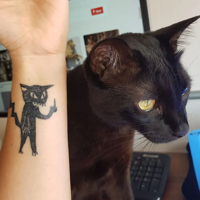 Esta tatuadora brasileña dibuja horriblemente, pero por eso la eligen sus clientes (30 imágenes nuevas)