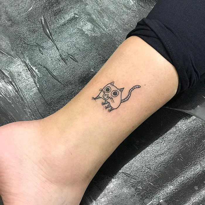 Esta tatuadora brasileña dibuja horriblemente, pero por eso la eligen sus clientes (30 imágenes nuevas)